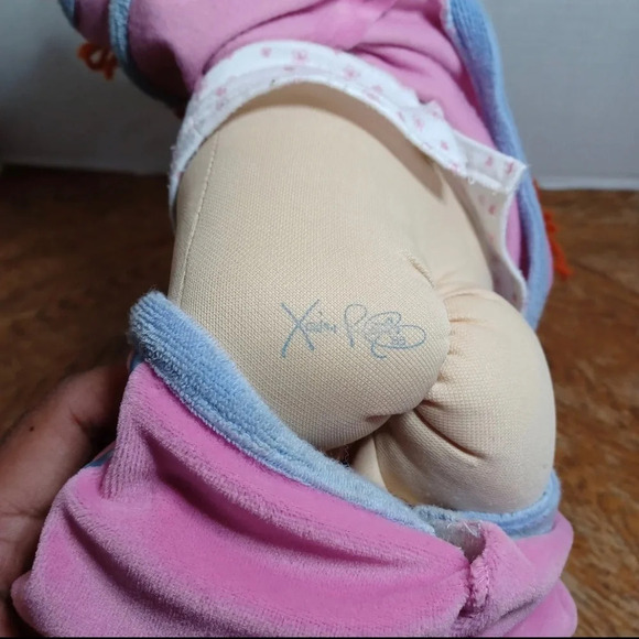 Vintage Cabbage Patch Kid  - Red Double Pony Hair & Green Eyes Girl. - Picture 5 of 6